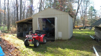 197 Dorys Rd, Dingmans Ferry, PA 18328 - photo 7