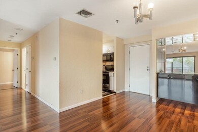 Quincy Towers unit 303, Quincy, MA 02169 - photo 5