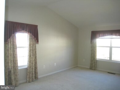 2445 Sugar Mill Way, Herndon, VA 20171 - photo 4