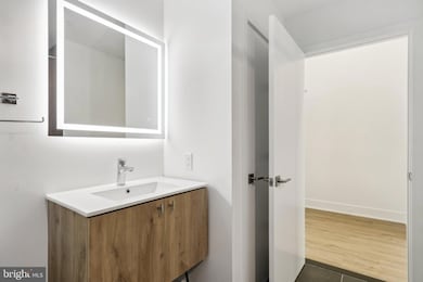 1622 Point Breeze Ave unit 210, Philadelphia, PA 19145 - photo 7