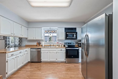 3854 NE Cr 255, Lee, FL 32059 - photo 5