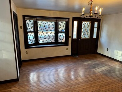 1 Sears St, Carver, MA 02330 - photo 3