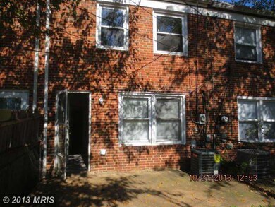 2418 Harriet Ave, Baltimore, MD 21230 - photo 3