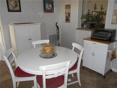 Kitchen Dining Area