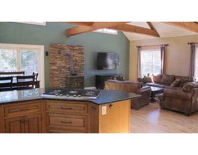 511 E River St, Orange, MA 01364 - photo 6