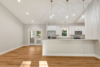 3183 Irvington Rd, Weems, VA 22576 - photo 2