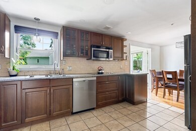 15 Lafayette St, Milton, MA 02186 - photo 6