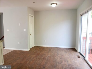 10512 Vista Gardens Dr, Bowie, MD 20720 - photo 7