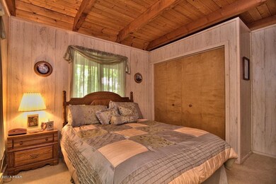 429 Parkwood Dr, Hamlin, PA 18427 - photo 3