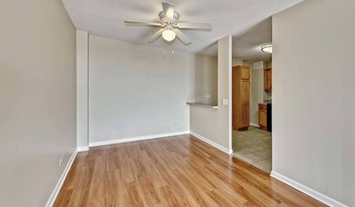 unlisted-address, Lombard, IL 60148 - photo 4