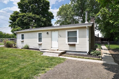 190 W Maple Ave, West Elkton, OH 45070 - photo 2