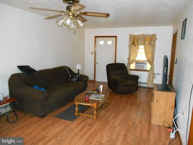 3084 Tommys Rd, Brogue, PA 17309 - photo 4