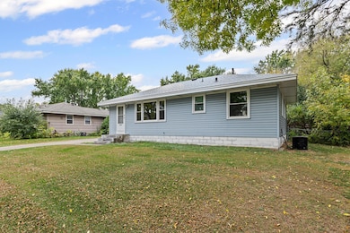 10964 Magnolia St NW, Coon Rapids, MN 55448 - photo 3
