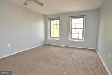 7535 Belle Grae Dr unit 12, Manassas, VA 20109 - photo 6