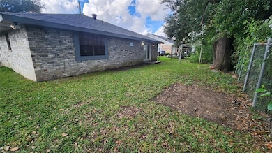 158 E 27th St, Reserve, LA 70084 - photo 2