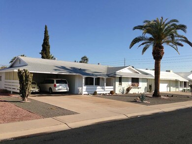 9922 W Coggins Dr, Sun City, AZ 85351 - photo 2