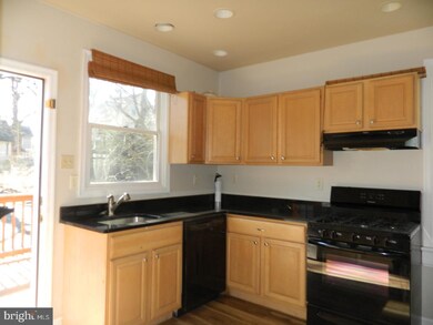 262 E Linden St, Moorestown, NJ 08057 - photo 6