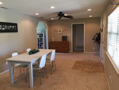 1614 Christine Rd, Wichita Falls, TX 76302 - photo 5