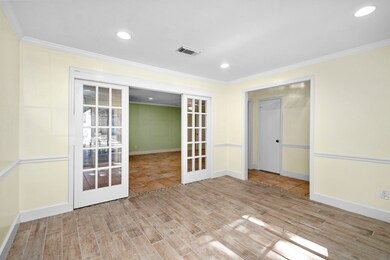 7302 Shady Arbor Ln, Houston, TX 77040 - photo 6