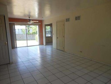 223 Bolz Rd, Carpentersville, IL 60110 - photo 2