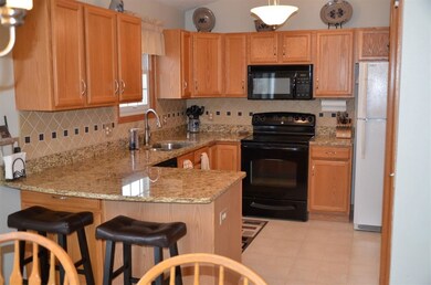 216 Division St, Brooklyn, WI 53521 - photo 2