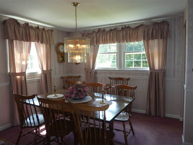 205 Concord St, Nashua, NH 03064 - photo 5