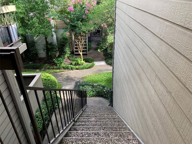 10049 Westpark Dr unit 168, Houston, TX 77042 - photo 3