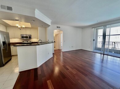 9263 Regents Rd unit B208, La Jolla, CA 92037 - photo 2