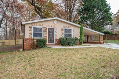 164 8th Ave SW, Conover, NC 28613 - photo 5