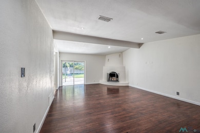704 La Jolla Ln, Roswell, NM 88201 - photo 3