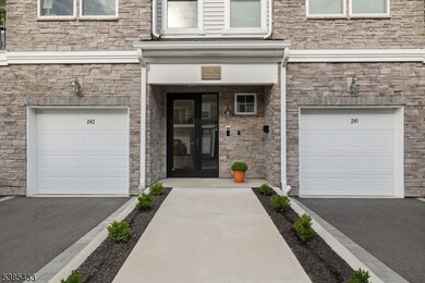 10 Veterans Way unit 241, Morris Plains, NJ 07950 - photo 5