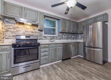 20 Golf Rd, Darby, PA 19023 - photo 4