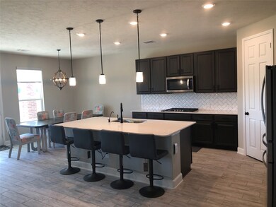 3803 Eastbury Ln, Pearland, TX 77584 - photo 3