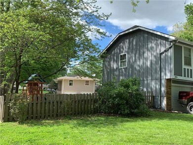 508 S Adams St, Raymore, MO 64083 - photo 5