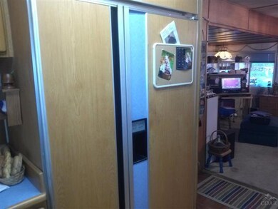 63930 N Highway 97 unit 19, Bend, OR 97701 - photo 4