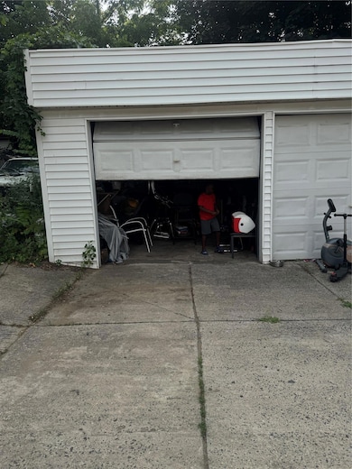 3015 Paulding Ave, Bronx, NY 10469 - photo 6