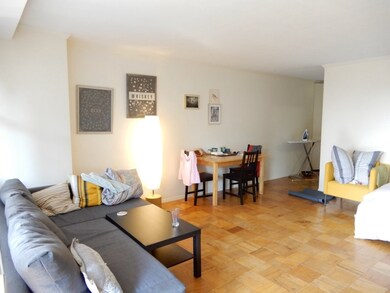 Hawthorne Place Condominium unit 8L, Boston, MA 02114 - photo 4