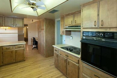 Kitchen Stove Range