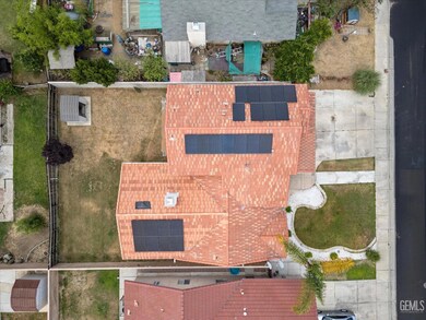 1914 Hummingbird Ave, Delano, CA 93215 - photo 7