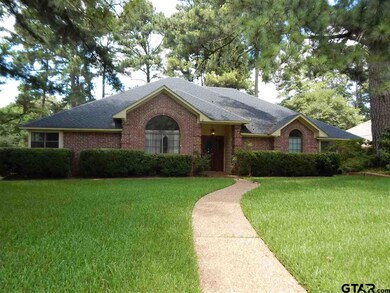 1228 1228 Luann Ln, Tyler, TX 75703 - photo 2