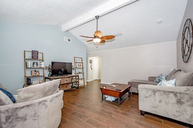 17023 Townes Rd, Friendswood, TX 77546 - photo 6