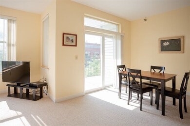 370 Farrell St unit 301, South Burlington, VT 05403 - photo 4