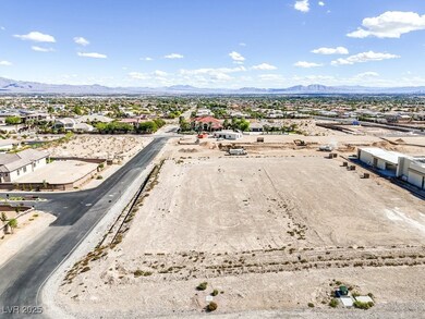 5694 Egan Crest Dr, Las Vegas, NV 89149 - photo 5