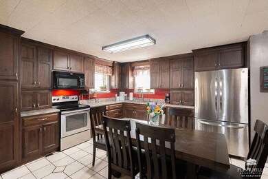 unlisted-address, Maple Hill, KS 66507 - photo 5