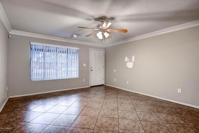 4819 W Hubbell St Phoenix AZ-large-005-L