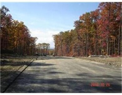 13 Parker Ln, Ludlow, MA 01056 - photo 5