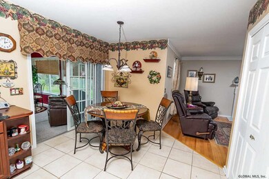 4 Rotterdam Dr, Glenmont, NY 12077 - photo 6