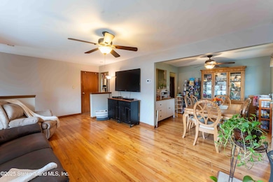 65 E Scranton Ave, Staten Island, NY 10308 - photo 6