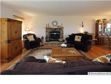 231 Bay Ave, North Middletown, NJ 07748 - photo 3