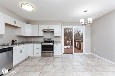 625 N Yakima St, Wasilla, AK 99654 - photo 2